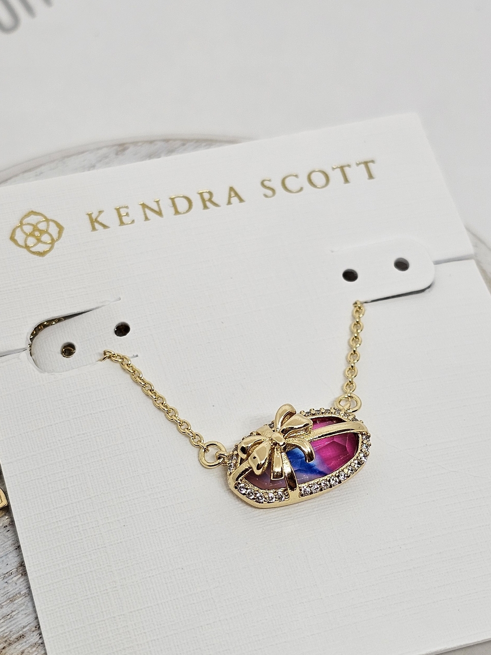 Kendra Scott Elisa Bow Necklace In Sorbet